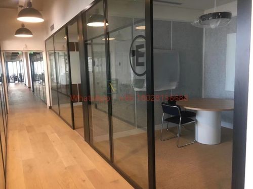 Ultime soluzioni aziendali su Soluzioni spaziali flessibili: trasforma facilmente il tuo layout