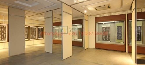 Ultime soluzioni aziendali su Prima e dopo: trasformare una stanza con un muro mobile