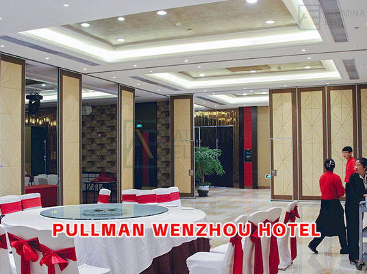 Un buon prezzo. Pullman Wenzhou Hotel: Parete divisoria mobile acustica con classificazione STC 42-56dB e spessore 105CM per sale banchetti e sale espositive in linea