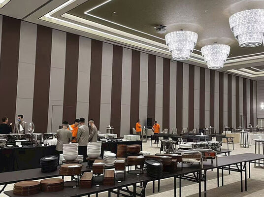 Un buon prezzo. Customizable Dimensions Sound Proof Partitions with 6061-T6 Profiles and Q235 Steel Frame for Superior Sound Insulation in linea