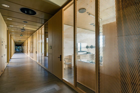 Sistemi di sospensione Muro divisorio in vetro a telaio di alluminio per ufficio