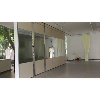 Pannelli divisori mobili di qualità commerciale. Divisori di spazio anti-rumore e antincendio. Cornice riutilizzabile e durevole.