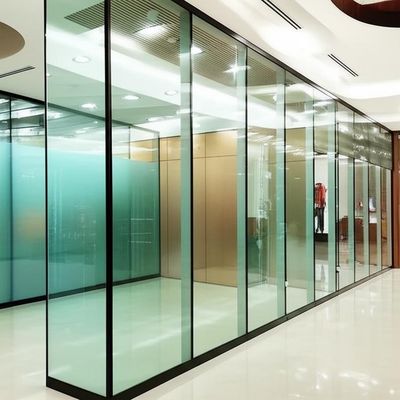 Un buon prezzo. Demountable Glass Partition Wall with 30-42dB Sound Insulation for Shopping Mall Custom Design in linea