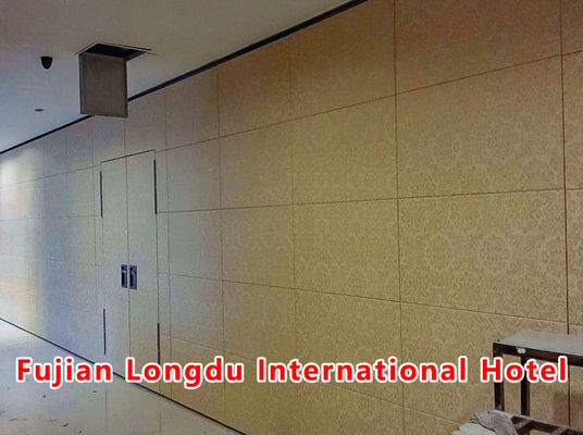 Un buon prezzo. Operable Partition Wall System with STC Rating 42-56dB and 6061-T6 Aluminum Frame Featuring 304 Stainless Steel Roller in linea