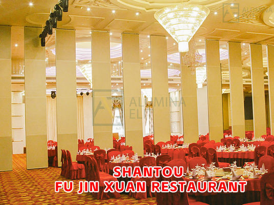 Un buon prezzo. Removable Walls Mobile Wall System with OEM & ODM Design German Partition Technology and 56dB Sound Insulation in linea