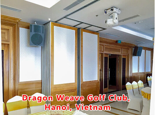 Un buon prezzo. Sliding Movable Partition Wall with Dupont POM Roller Magnetic Seal and Jack Lifting Mechanism in linea